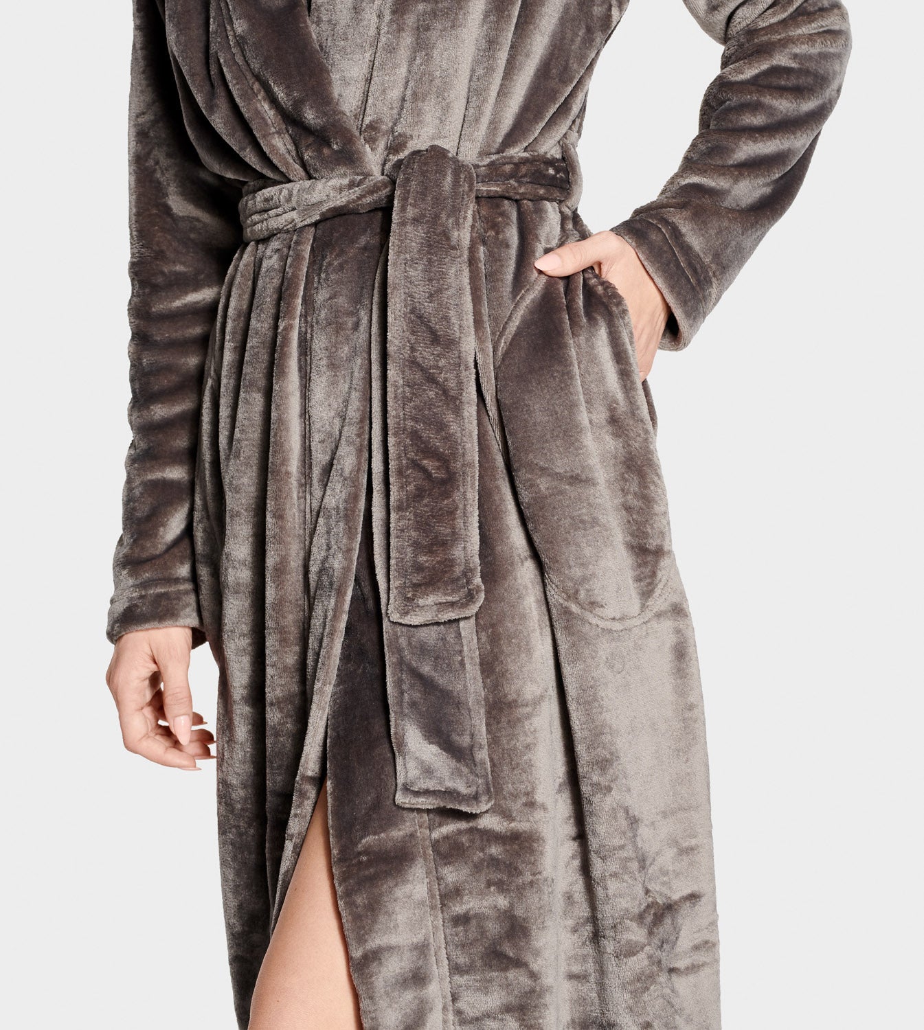 1099130 Marlow Robe | Charcoal